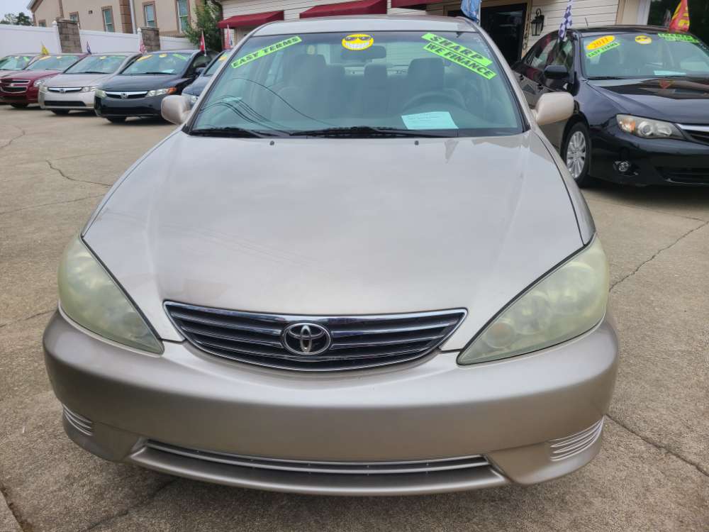 Toyota Camry 2006 Gold